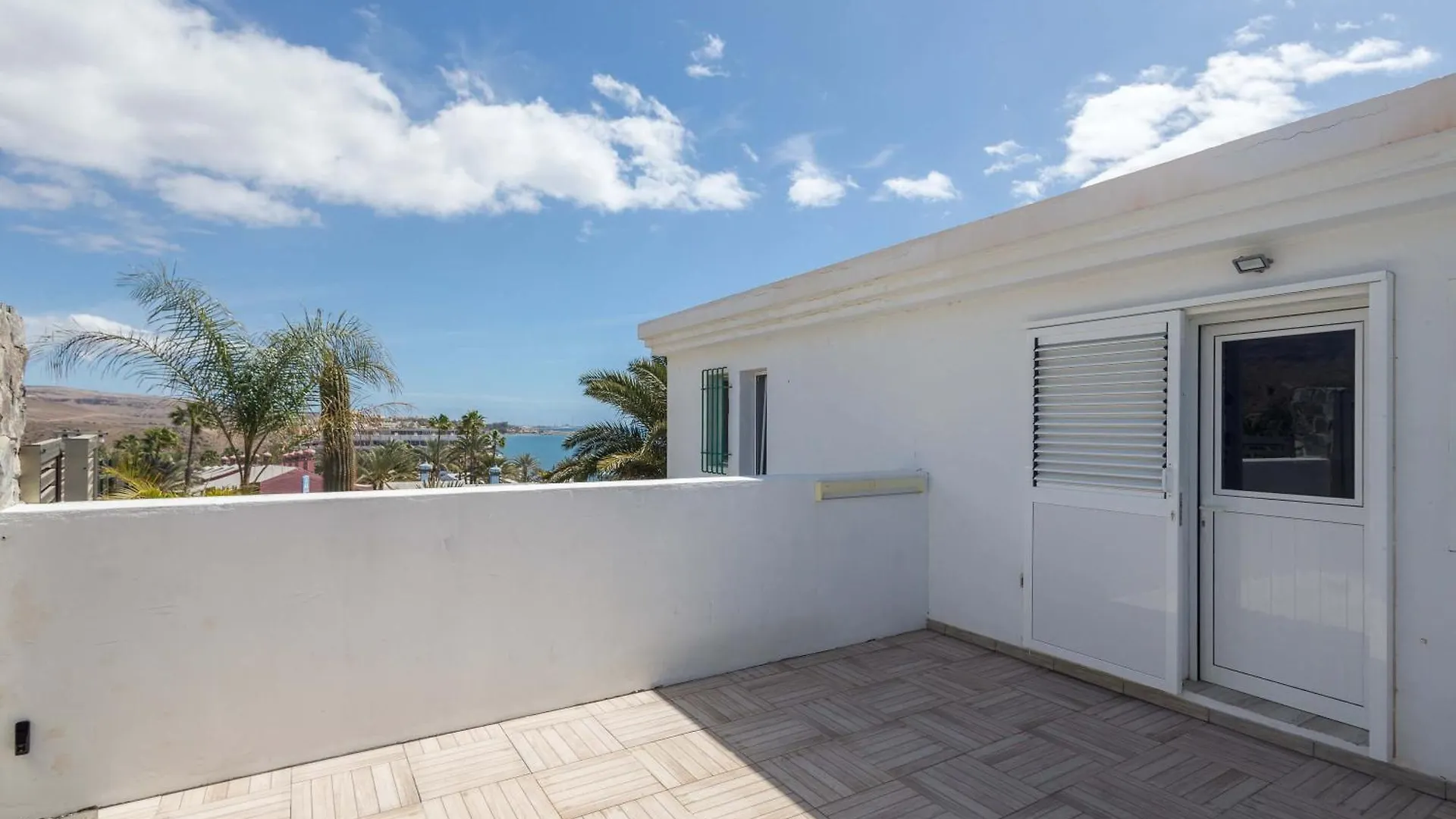 Apartamento Bungalow playa Águila terraza piscina by Lightbooking Maspalomas