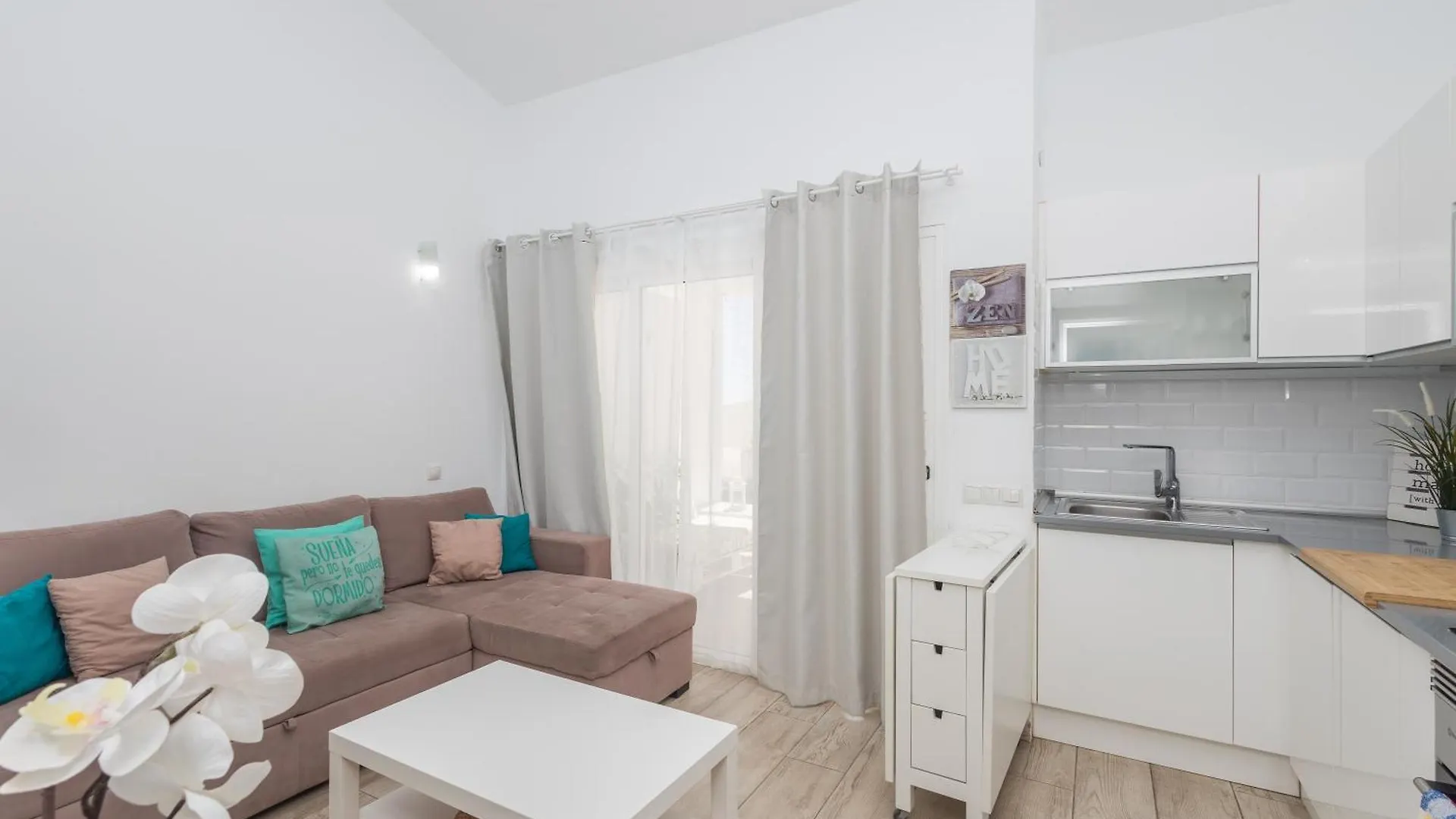 Playa Del Aguila Bungalow Con Terraza Solarium Maspalomas  0*, Maspalomas (Gran Canaria)